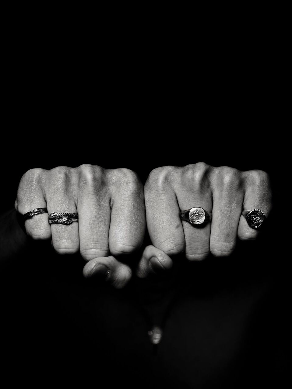 Ouroboros ring - 14 ct. gold cubed signet