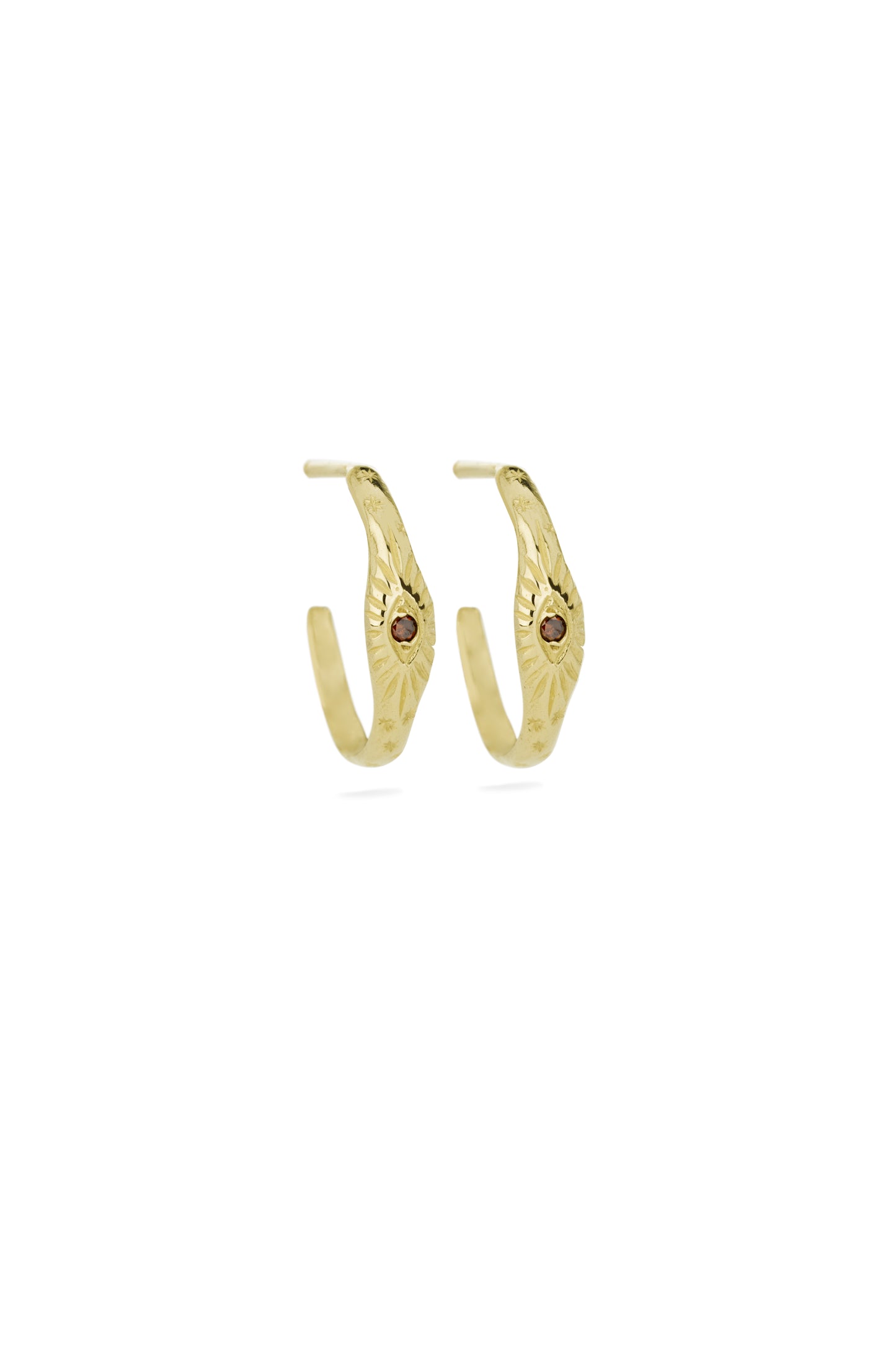TÁKN / SYMBOLS - Earrings Gold with The Eye engraved