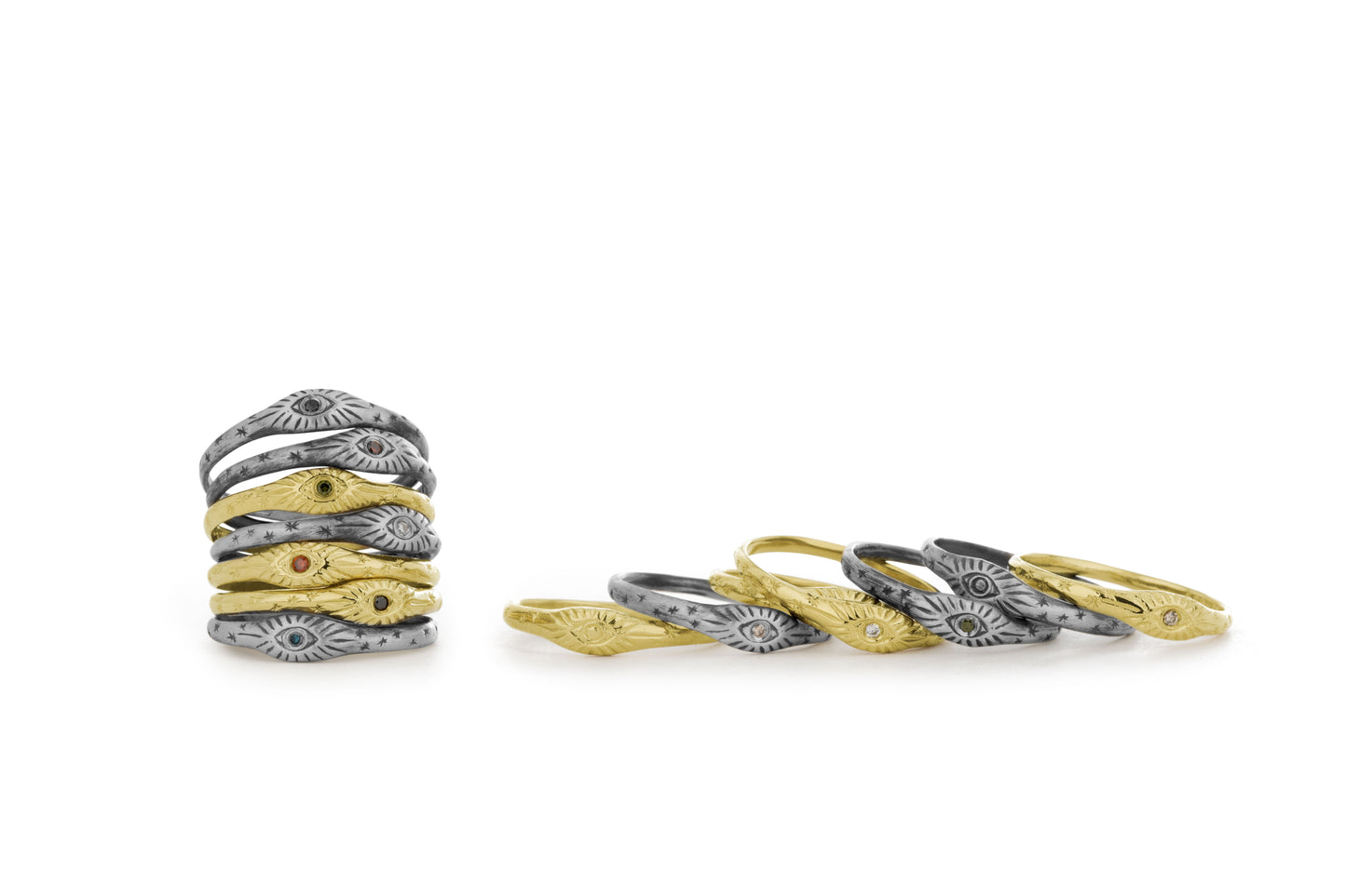 TÁKN / SYMBOLS - Ring. Thin 14 ct gold with eye