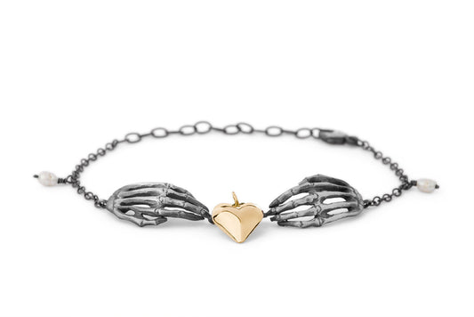 Milagros - bracelet - silver hands and gold heart