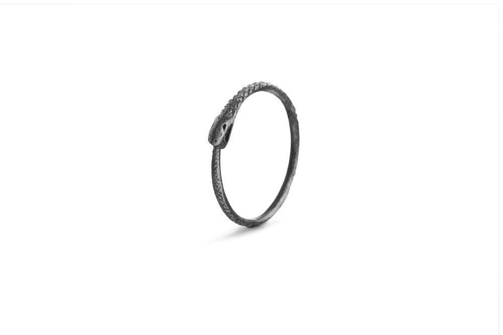 Ouroboros ring - silver thin snake