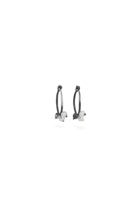 Sea earrings - small silver hoops w pearls
